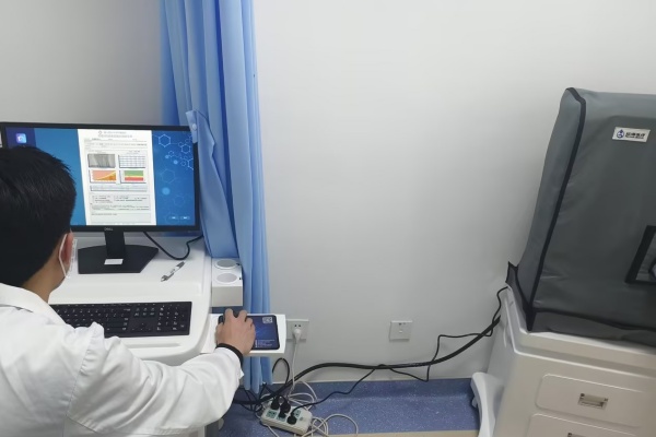 祝賀遵義醫(yī)科大學(xué)附屬醫(yī)院引進(jìn)品源雙能x線骨密度儀 祝賀遵義醫(yī)科大學(xué)附屬醫(yī)院引進(jìn)品源雙能x線骨密度儀